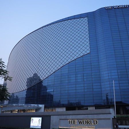 The World Surat Hotel ภายนอก รูปภาพ