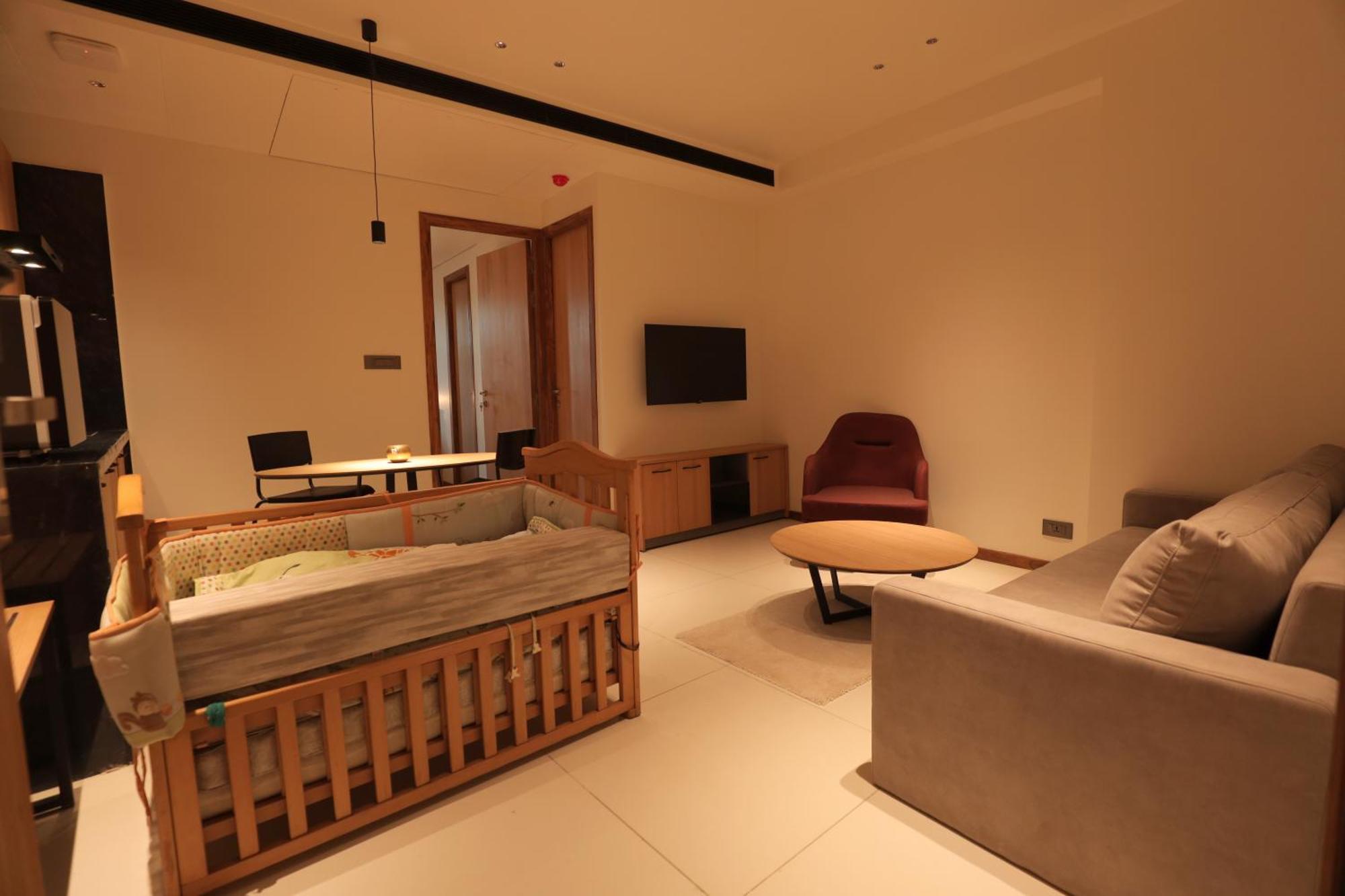 The World Surat Hotel ภายนอก รูปภาพ